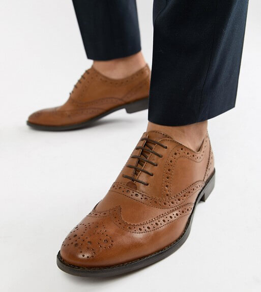 Oxfords with broguing